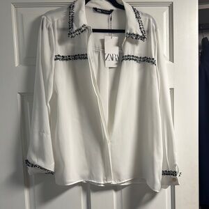 Zara White Women's Top with Black Accents